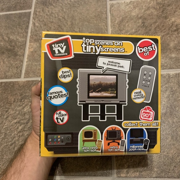 Basic Fun Toys Tiny Tv Classics Jurassic Park Edition Real Working